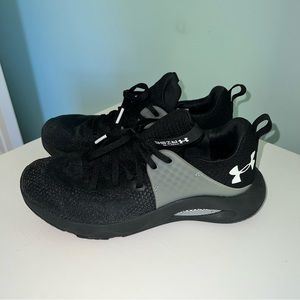 🤩🤩 UNDER ARMOUR SNEAKERS